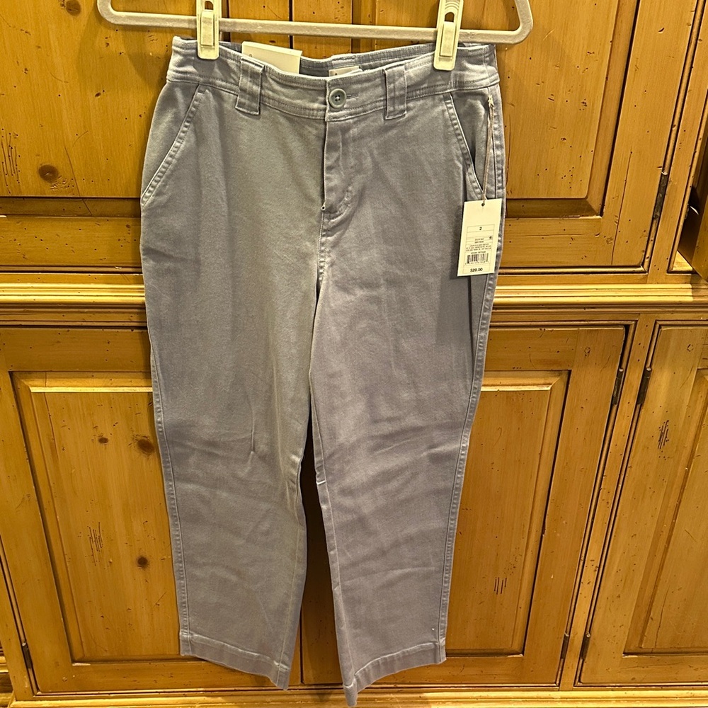 NWT a new day straight crop pants
